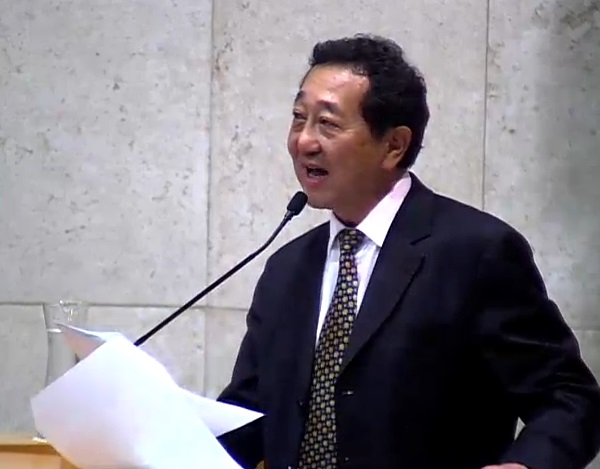 “O prefeito de São Paulo é um péssimo gestor”, diz Nomura em votação da LDO
